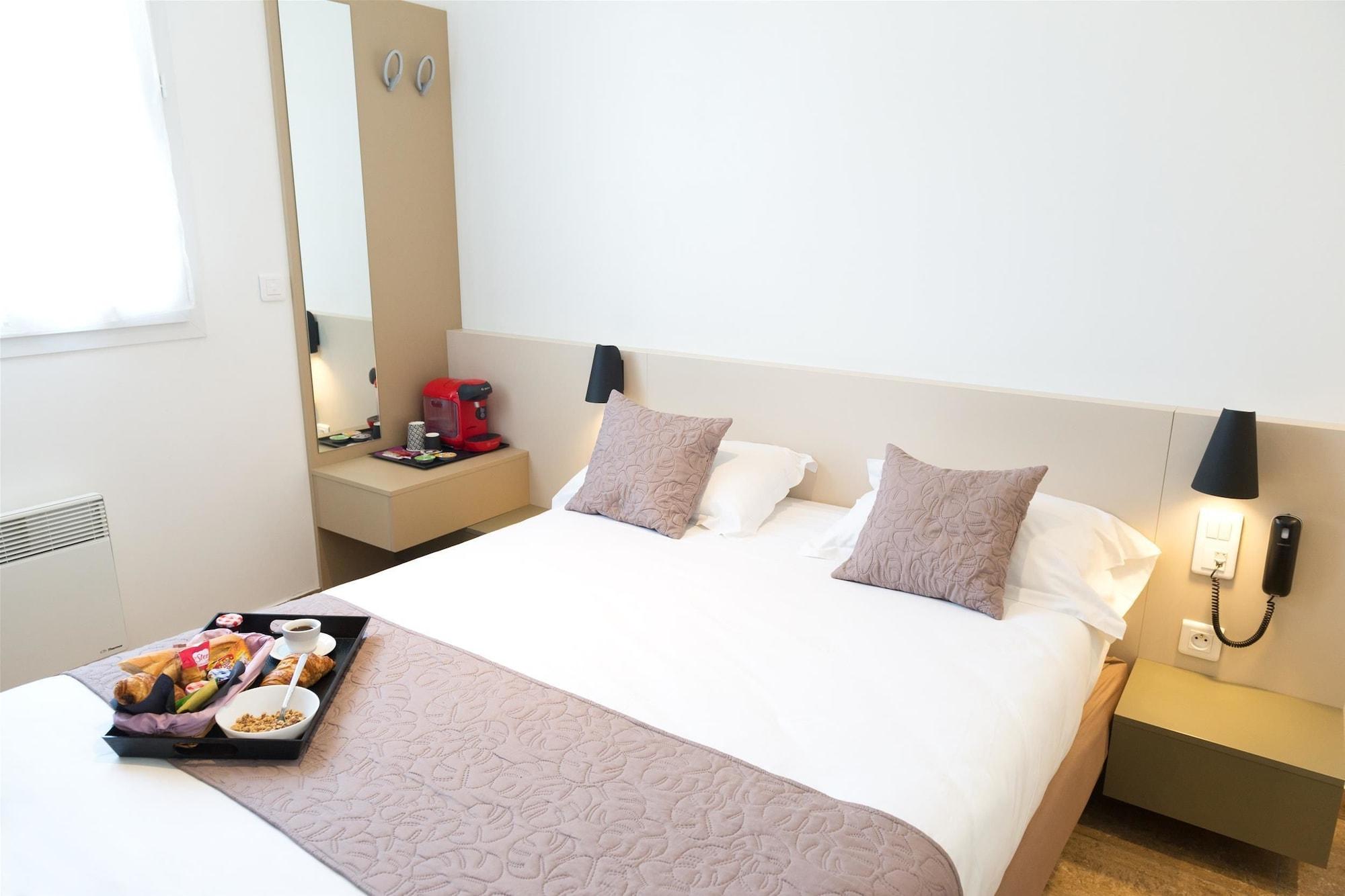 Hotel Le Saint Germain Aulnay-sous-Bois Luaran gambar