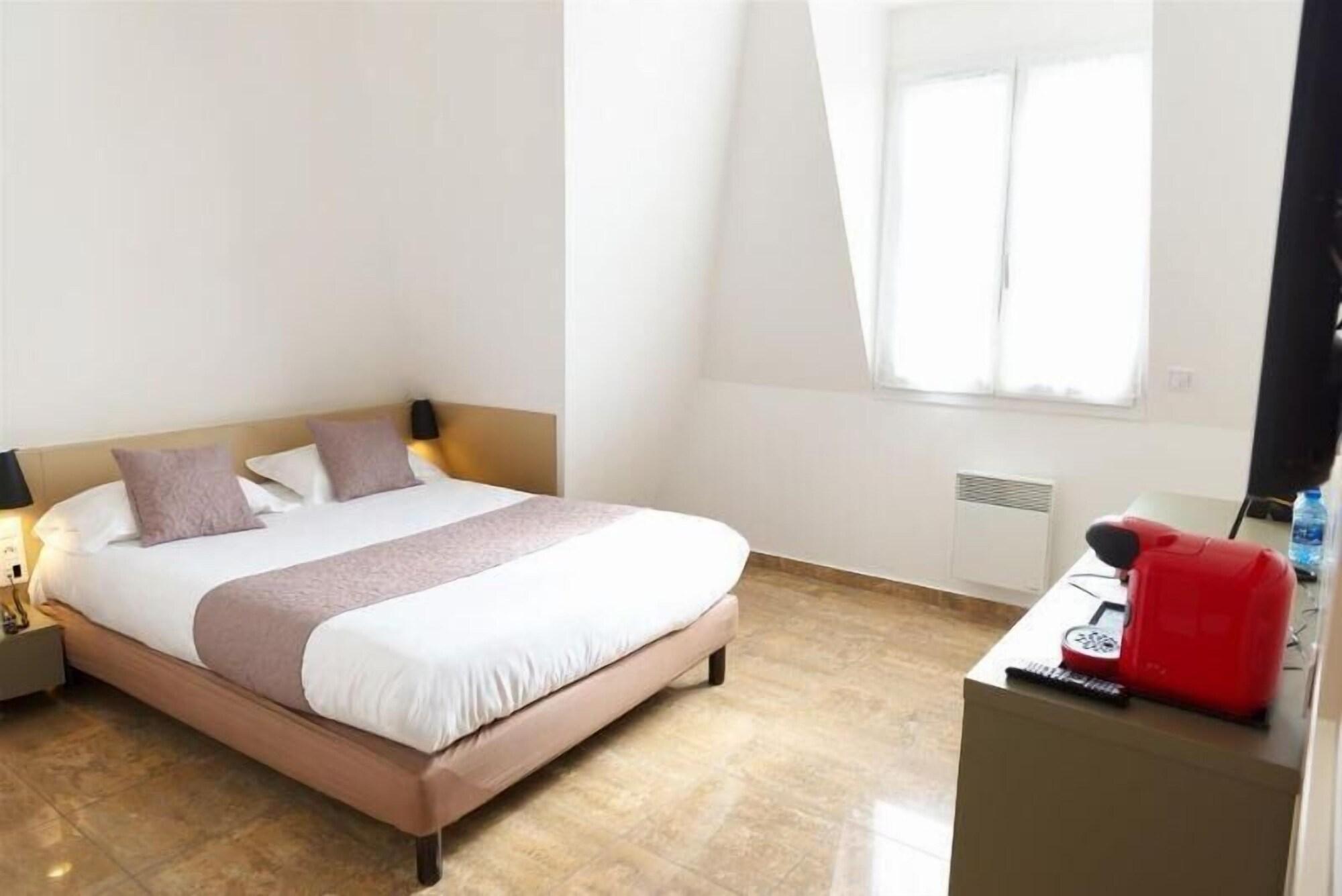 Hotel Le Saint Germain Aulnay-sous-Bois Luaran gambar