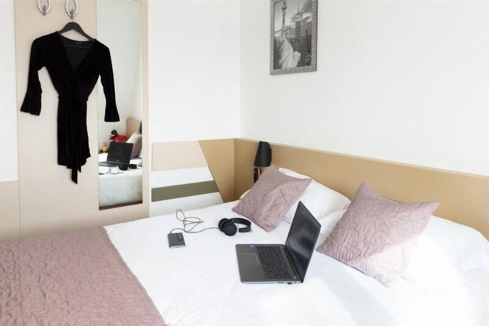 Hotel Le Saint Germain Aulnay-sous-Bois Luaran gambar