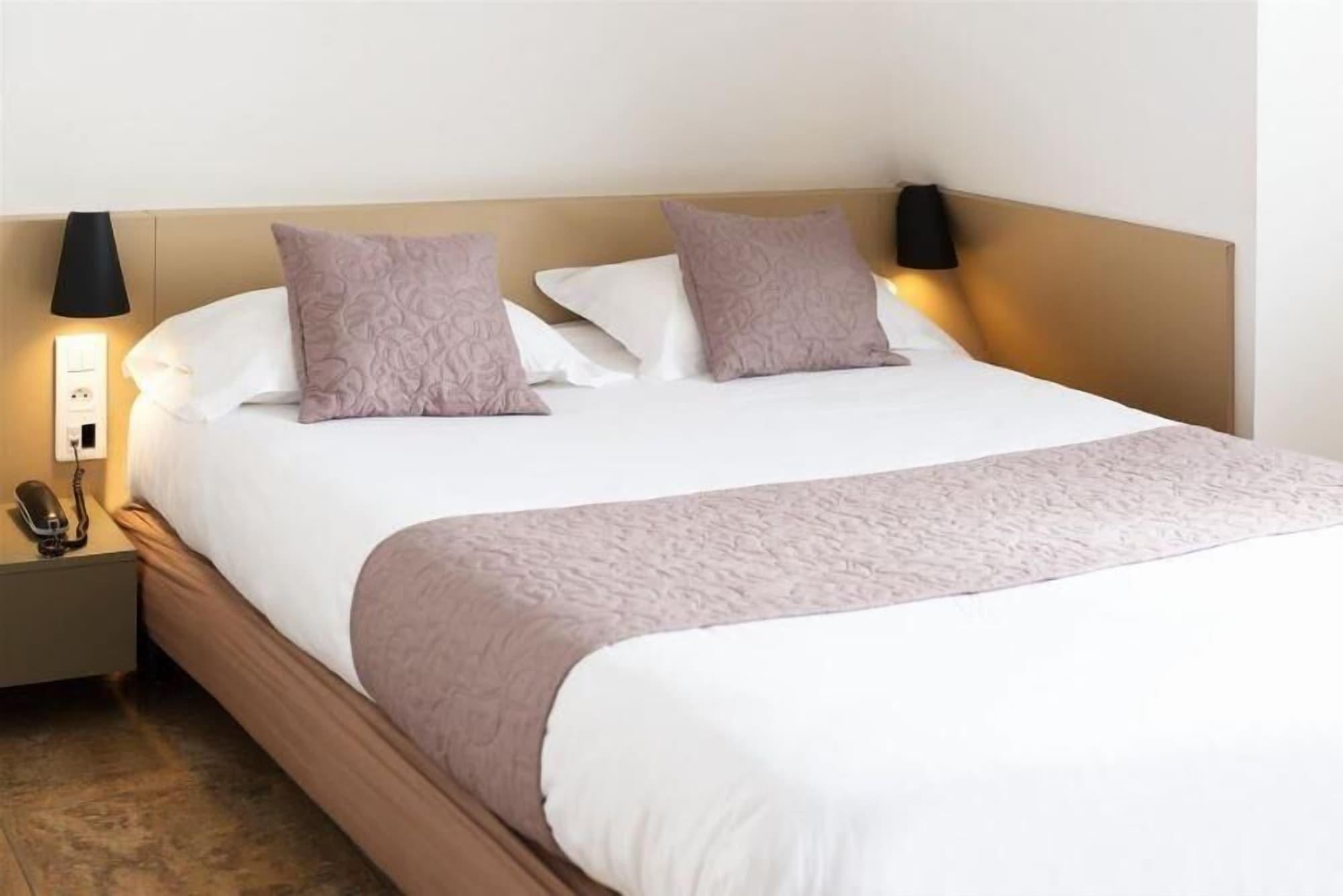 Hotel Le Saint Germain Aulnay-sous-Bois Luaran gambar