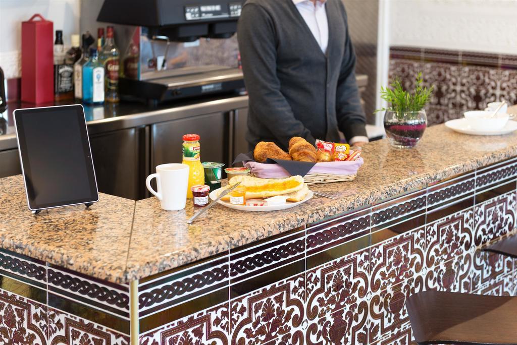 Hotel Le Saint Germain Aulnay-sous-Bois Luaran gambar