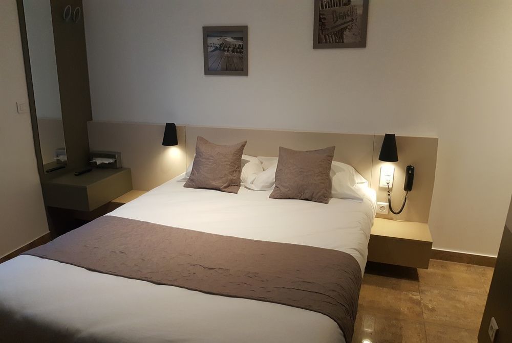 Hotel Le Saint Germain Aulnay-sous-Bois Luaran gambar