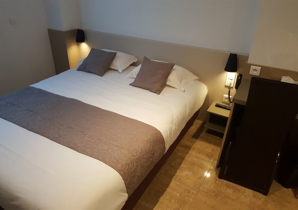 Hotel Le Saint Germain Aulnay-sous-Bois Luaran gambar
