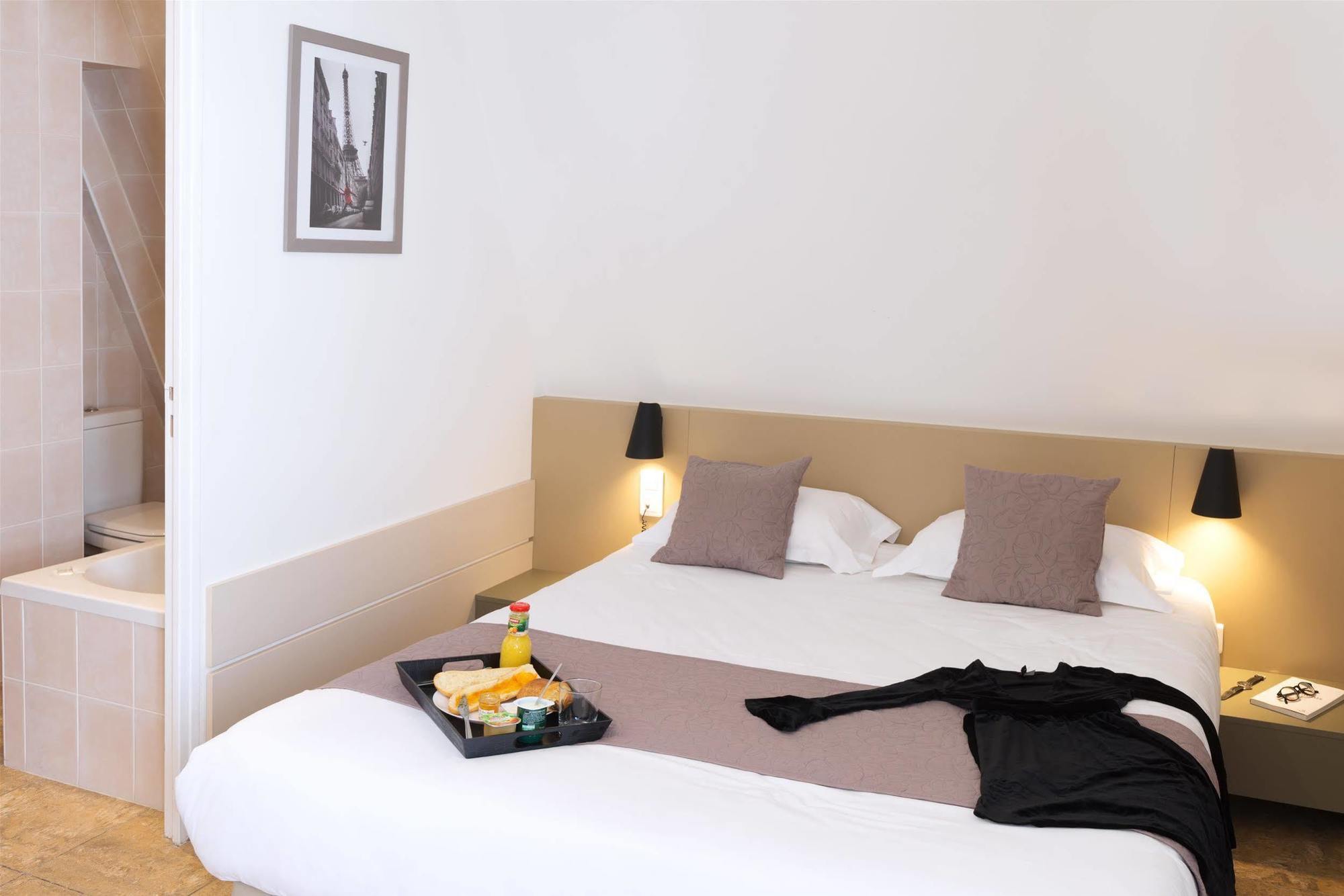 Hotel Le Saint Germain Aulnay-sous-Bois Luaran gambar
